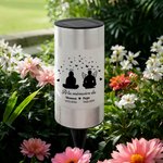 Lampe solaire de jardin personnalisé avec texte nom et année - Motif silhouette avec ailes d'ange - Cadeau commémoratif pour famille