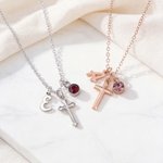 Collana con croce di pietra di nascita personalizzata con iniziale Dainty Gioielli Regalo di compleanno da indossare quotidianamente per la mamma cristiana