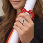 Anillo personalizado de piedra de nacimiento con nombre grabado Año y texto Cumpleaños Aniversario Graduación Regalo para graduados