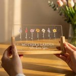 Personalised We Love You Birth Flower Rectanglar Acrylic LED Night Light with Wooden Base and 1-12 Names Mother's Day Gift for Mom Grandma