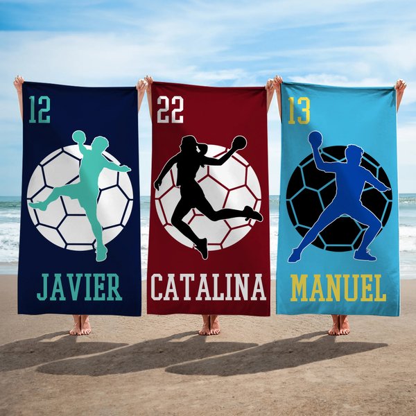 Toalla de playa personalizada de secado rápido con silueta de jugador de pelota de mano nombre y número regalo de vacaciones para amantes del deporte