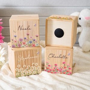 Personalised Birth Flower Wooden Piggy Bank Money Box with Name Back to School Children's Day Birthday Gift for Kids