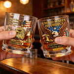 Verre à whisky personnalisé avec nom et année pour la fête des pères Cadeau d'anniversaire pour les hommes amoureux de la culture américaine