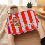 Personalizzato Fiore di nascita Grande capacità a strisce Tassel Borsa per il trucco con nome Viaggio Accessori quotidiani Regalo di compleanno per le donne