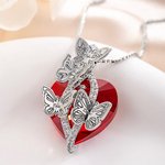 Collier avec Prénom Papillon Personnalisés Pendentif en Zircon et Coeur en Cristal Cadeau pour Femme