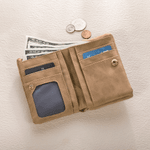 Personalized Line Art Family Pattern Heart PU Leather Tri-Fold Wallet with Wrist Strap and Text Mother's Day Gift for Mom Grandmother