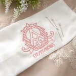 Personalized Embroidered Monogram Letter Wedding Bouquet Wrap with 4 Pieces Pearl Pin for Bride Wedding Flower Decor