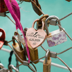 Personalised Romantic Love Name Date Design Heart-Shaped Lock with Key Wedding Anniversary Valentine's Day Gift for Couple