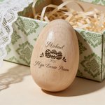 Gepersonaliseerd Houten Paasei Rammelaar met Konijnenmotief en Gegraveerde Naam Tekst en Jaartal Paaseieren Zoeken Cadeau voor Kinderen