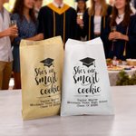 Sacs à friandises en papier alimentaire avec nom Lot de 20 sacs à friandises pour la remise des diplômes Cadeau pour la classe de 2026 Diplômés Seniors