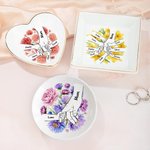 Personalised Birth Flower Hands in Hands Ceramic Trinket Jewellery Dish with 1-10 Names Mother's Day Birthday Gift for Mom Grandma