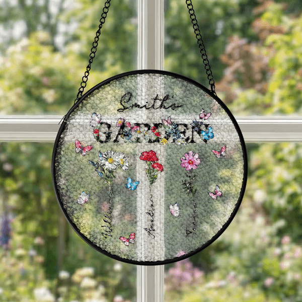 Personalized 1-8 Birth Flowers Suncatcher Glass Ornament with Names Window Balcony Hanging Decor Mother's Day Gift for Mom Grandma