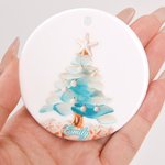 Gepersonaliseerd kerstboomornament met naam en op de oceaan geïnspireerd kerstcadeau voor familie, vrienden en strandliefhebbers