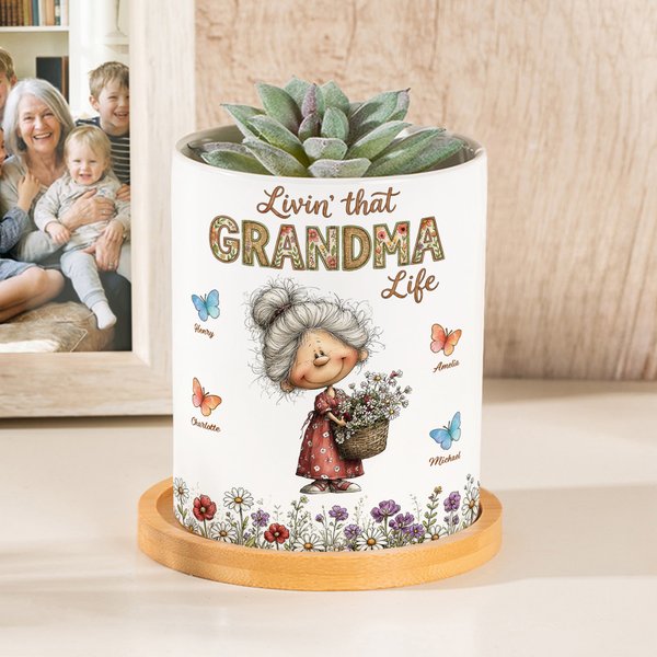 Personalised Cartoon Grandma Character Butterfly Ceramic Flower Pot with Name and Bamboo Tray Home Decor Mother's Day Gift for Mom Grandma