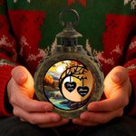 Bougie LED personnalisée avec motif de la lune 1-3 noms et années - Ornement style vitrail - Cadeau de Noël de fête pour la famille