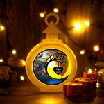 Bougie LED personnalisée avec motif de la lune 1-3 noms et années - Ornement style vitrail - Cadeau de Noël de fête pour la famille