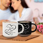 Gepersonaliseerde Dubbele Harten 12 oz Keramische Koffiemok met Gegraveerde Naam en Datum Valentijnsdag Verjaardagsgeschenk voor Koppels