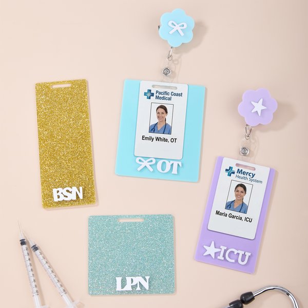 Porte-badge en acrylique avec enrouleur Cadeau de la semaine de l'infirmière pour médecin, infirmière, personnel médical