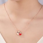 Henkilökohtainen Kiss Emoji räjähdys Cloud kaulakoru teksti Dainty korut Syntymäpäivä Vuosipäivä Äitienpäivä Häälahja tyttöystävä