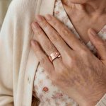 Personliga namnstapelringar i sterling silver - graverade 2-7 ringar med hjärtaccent, smycken för dagligt bruk för henne