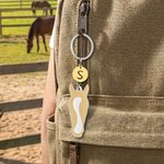 Llavero personalizado de silueta de marca facial de caballo con letra Regalo de aniversario del día del juego para el amante de los caballos