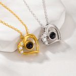 Personalizado Corazón Micro-tallado Foto Proyección Collar Día de San Valentín Cumpleaños Regalo para las mujeres