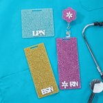 Porte-badge en acrylique avec enrouleur Cadeau de la semaine de l'infirmière pour médecin, infirmière, personnel médical