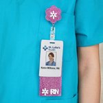 Porte-badge en acrylique avec enrouleur Cadeau de la semaine de l'infirmière pour médecin, infirmière, personnel médical