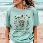 Personalized Vintage Highland Cow Multicolor 100% Cotton Unisex T-shirt with Name Birthday Festival Gift for Nature Lovers Friends