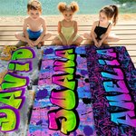 Toalla de playa personalizada de secado rápido diseño de grafiti con nombre para fiestas en la playa o viaje regalo de cumpleaños para niños y familia