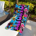 Toalla de playa personalizada de secado rápido diseño de grafiti con nombre para fiestas en la playa o viaje regalo de cumpleaños para niños y familia