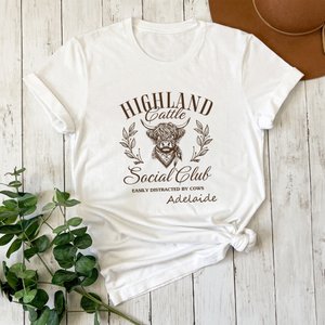 Personalised Vintage Highland Cow Multicolor 100% Cotton Unisex T-shirt with Name Birthday Festival Gift for Nature Lovers Friends