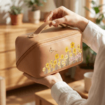 Henkilökohtainen Perhonen Syntymä Kukka PU Nahka Meikki laukku nimi Äitienpäivä Syntymäpäivä Vuosipäivä lahja hänelle