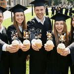 Personalizado Multicolor Graduación Cap Cupcake Topper con Nombre e Inicial Decoración de la Torta Regalo de Graduación para Graduado Amigo