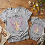Personalisierter Babybody mit Tierfamilie und Kranz | T-Shirt im Partnerlook wählbar | 100% Baumwolle | mit Namen | Muttertag Geschenk für Babys Mama
