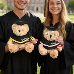 Personlig söt examen nallebjörn plyschleksak med namnår och skolnamn examensgåva för klass 2026-akademiker