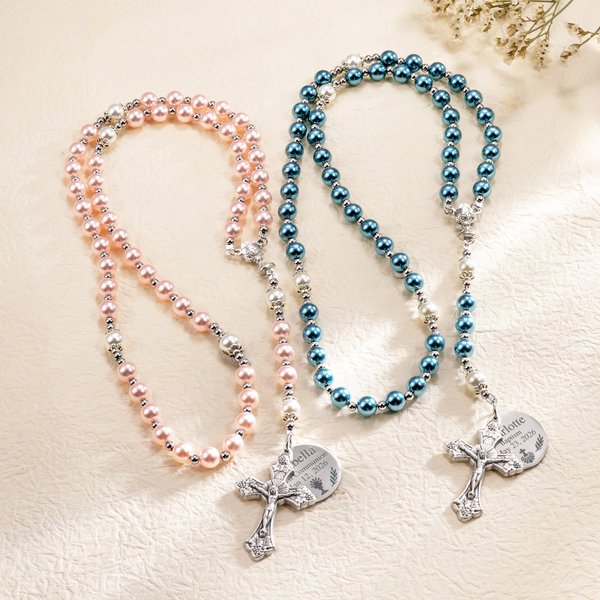 Gepersonaliseerde marineblauwe roze rozenkrans kelk kruis ketting met gegraveerde naam en datum eerste communie doop cadeau voor christenen
