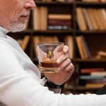 Gepersonaliseerd Leeuwenkruis Man van God Vierkante Whiskey karaf met naam Verjaardag Verjaardagscadeau voor whiskey liefhebber