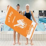 Personalisiertes Strandtuch mit Schwimm-Silhouette | mit Wunschtext und Namen | in 2 Größen erhältlich | Geburtstag Geschenk für Schwimmbegeisterte
