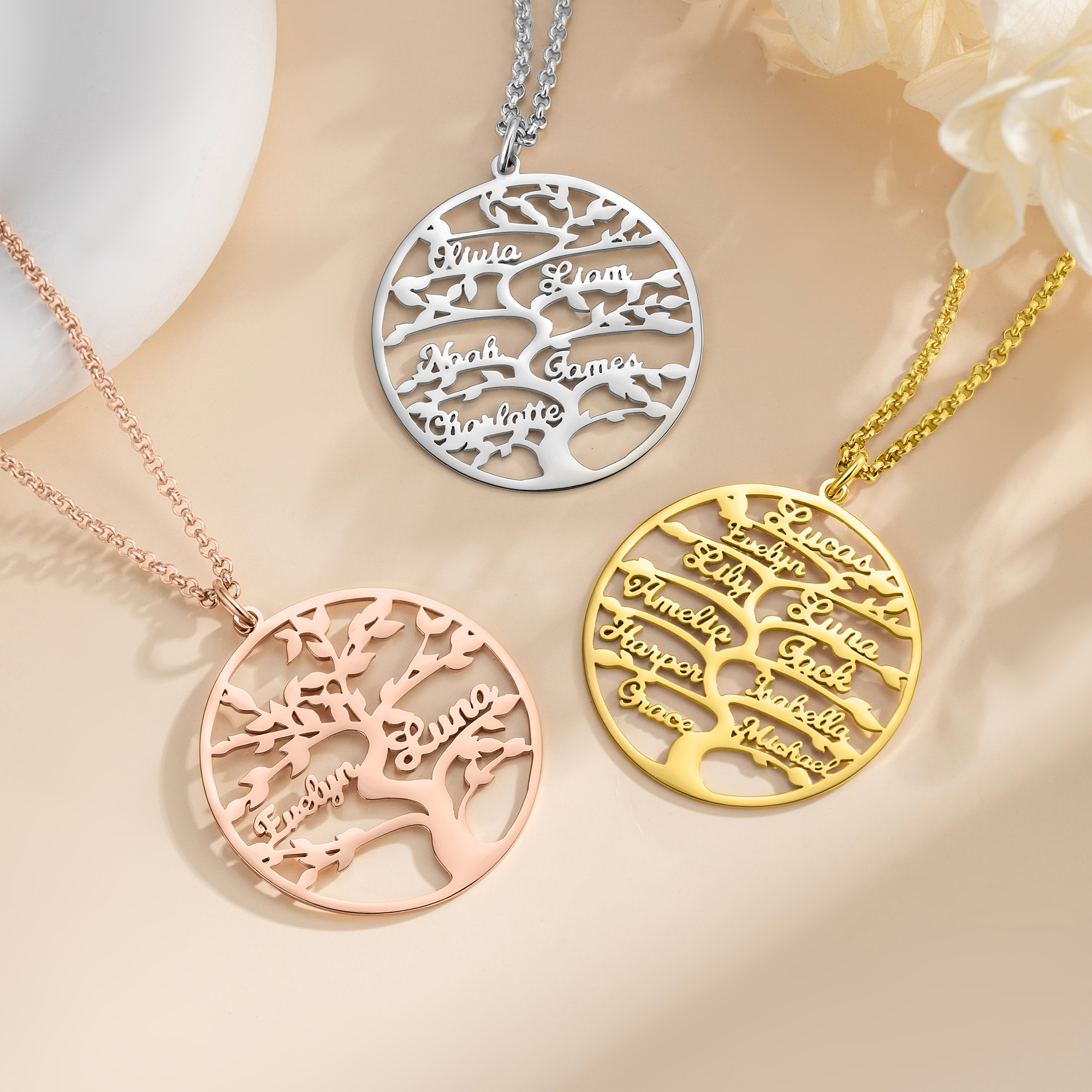 Gifts for Mom & Grandma Family Tree Name Necklace