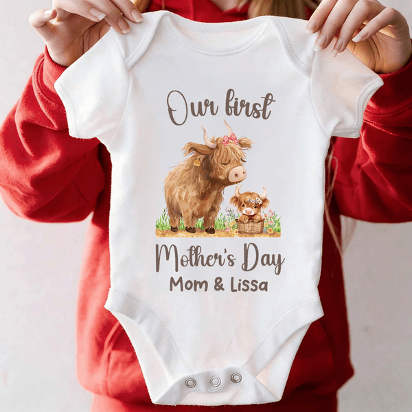 Personalized Cute Highland Cow Our First Mother's Day 100% Cotton T-shirt Baby Bodysuit with Name Birthday Mother's Day Gift for Baby Mother