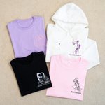 Personalisiertes T-Shirt mit Line-Art-Stickerei nach Foto | mit Wunschtext | Sweatshirt und Hoodie | Geburtstag Muttertag Geschenk für Familie Freunde