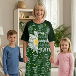 Personalisierte 1-16 Cartoon Line Art Kinder Nachthemd mit Namen und Seitentasche täglich tragen Muttertag Geburtstag Geschenk für Oma Mama