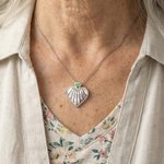 Personalisierte Medaillon Halskette in Herzform | mit Geburtssteinen | bis zu 6 Namensgravuren wählbar | Muttertag Geburtstag Geschenk für Frauen