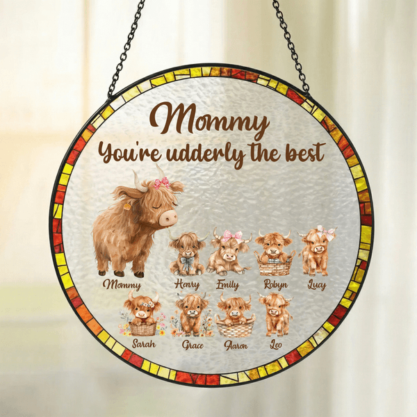 Personalized Cute Highland Cow Suncatcher Glass Ornament with Names Window Balcony Hanging Decor Mother's Day Gift for Mom