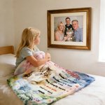 Personalisierte Foto Regenbogen Herz Pfote drucken weiche Decke mit Namen und Jahr Home Decor Sympathie Memorial Geschenk für Tierbesitzer Familie werfen