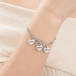 Pulsera personalizada de doble cadena con 1 a 6 colgantes en forma de corazón nombre y grabado regalo de cumpleaños para madre y abuela
