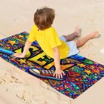 Gepersonaliseerde Graffiti Design met Muziek Sport Sterren Sneldrogend Extra Groot Microfiber Strandlaken met Naam Verjaardagscadeau voor Kind Familie