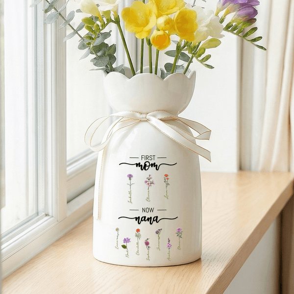 Personalised Birth Flower Ceramic Vase with 1-10 Names Mother's Day Birthday Gift for Mother Grandmother