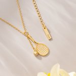 Personalisierte Zirkon Tennisschläger Halskette mit eingraviertem Text Exquisite Schmuck täglichen Gebrauch Geburtstag Tennisplatz Geschenk für Tennisliebhaber Spieler